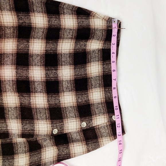 ***SOLD****American Eagle Outfitters Plaid Skirt - Picture 5 of 7